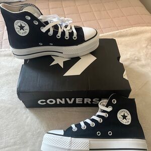 Chuck Taylor All Star Lift Platform Canvas size 5.5 US WOMEN